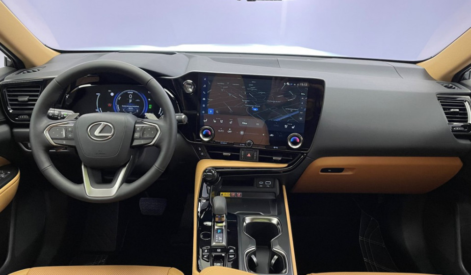 LEXUS NX 450h+ Excellence E-FOUR Plug-in-Hybrid