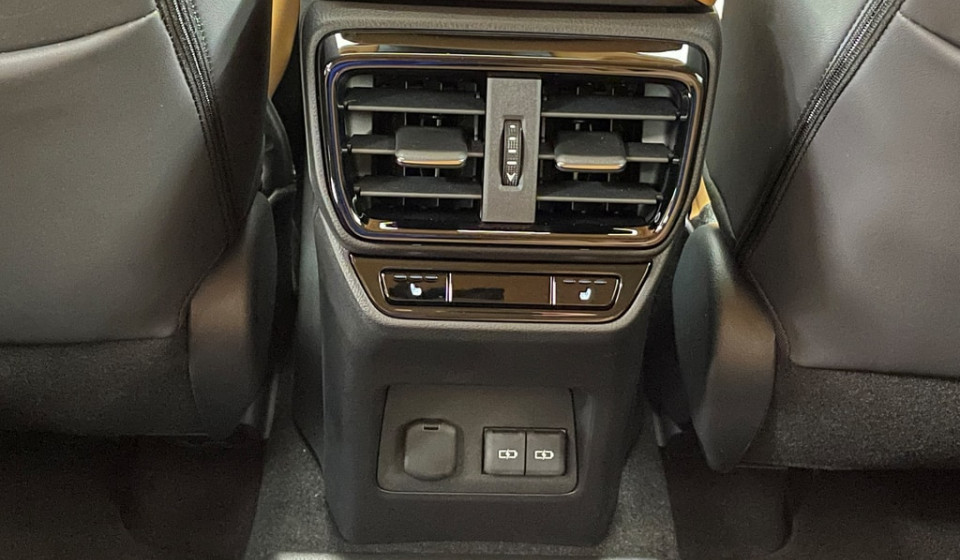 LEXUS NX 450h+ Excellence E-FOUR