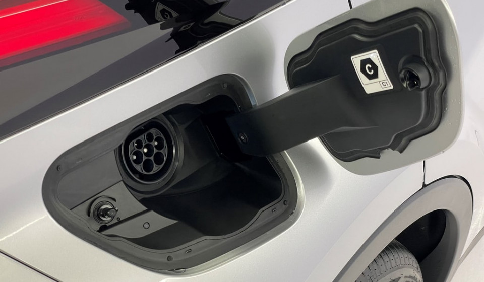 TOYOTA C-HR Plug-in Hybrid 2.0 Swiss Edition