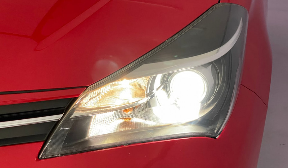 TOYOTA Yaris 1.33 Trend