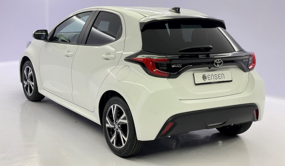 TOYOTA Yaris Hybrid 1.5 Trend