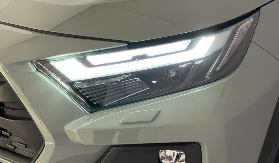 TOYOTA RAV-4 Hybrid 2.5 Adventure AWD-i