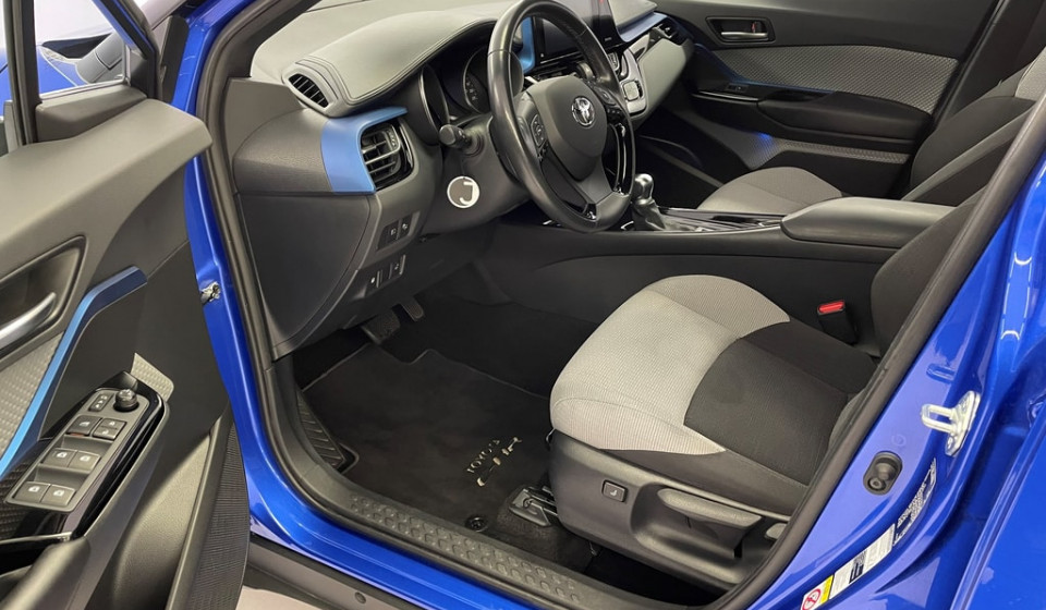 TOYOTA C-HR Hybrid 1.8 Style