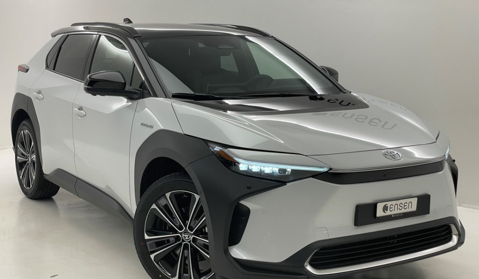 TOYOTA BZ4X Premium AWD