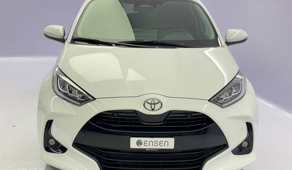 TOYOTA Yaris Hybrid 1.5 Trend