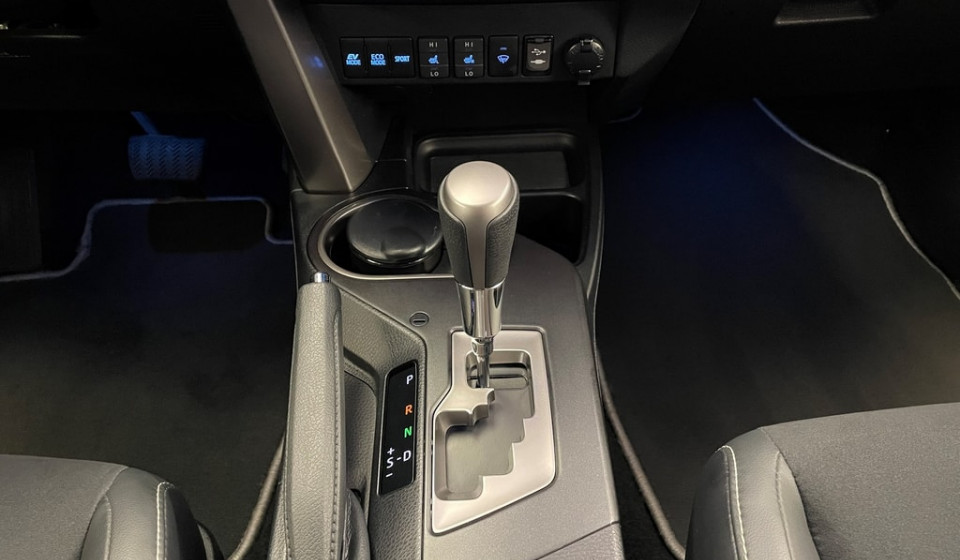 TOYOTA RAV-4 Hybrid 2.5 Style AWD