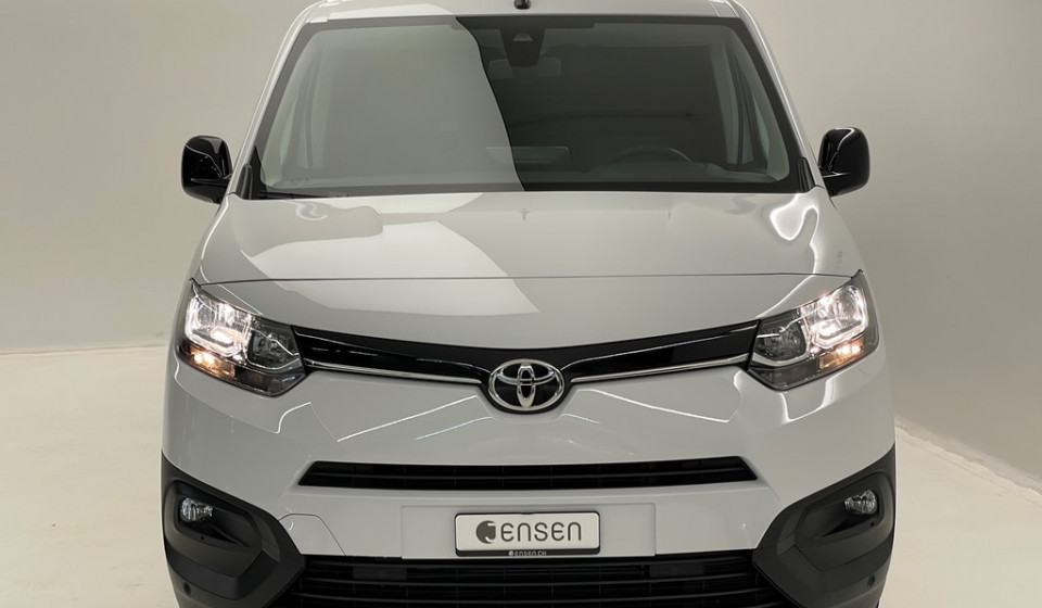TOYOTA PROACE CITY Van Electric L1 50kWh Active