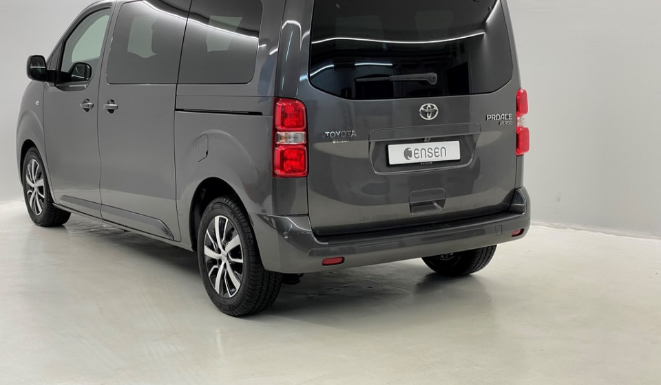 TOYOTA Proace Verso L1 2.0 D Trend