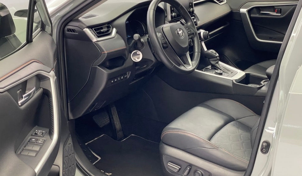TOYOTA RAV-4 Hybrid 2.5 Adventure AWD-i