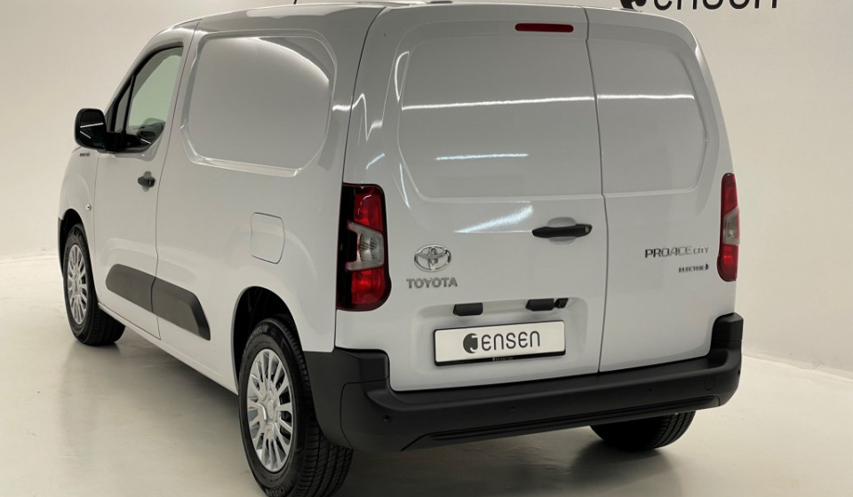 TOYOTA Proace City Van EV 50 kWh Active Medium