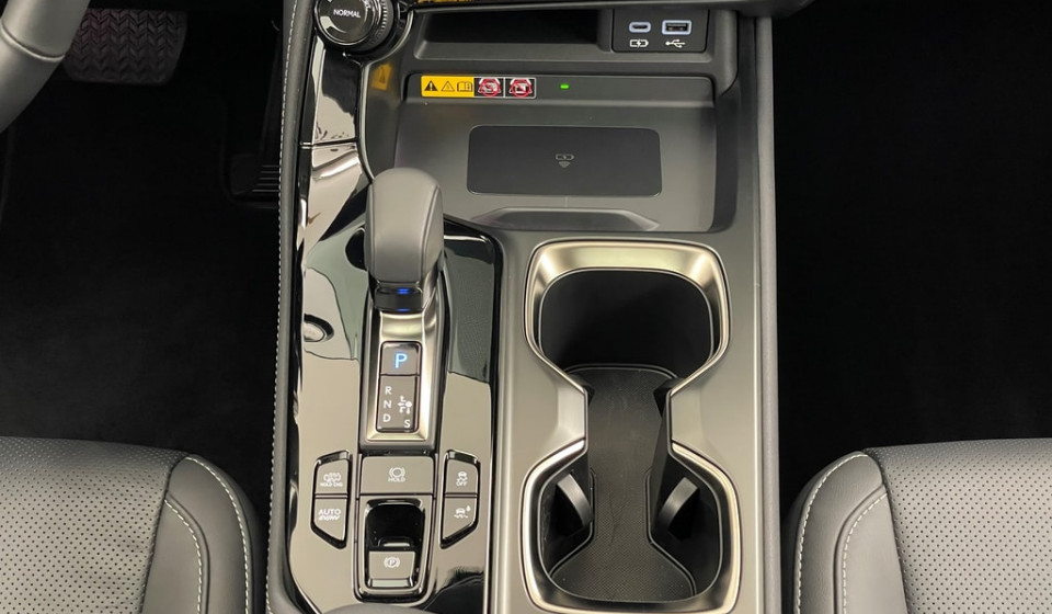 LEXUS NX 450h+ Excellence E-FOUR