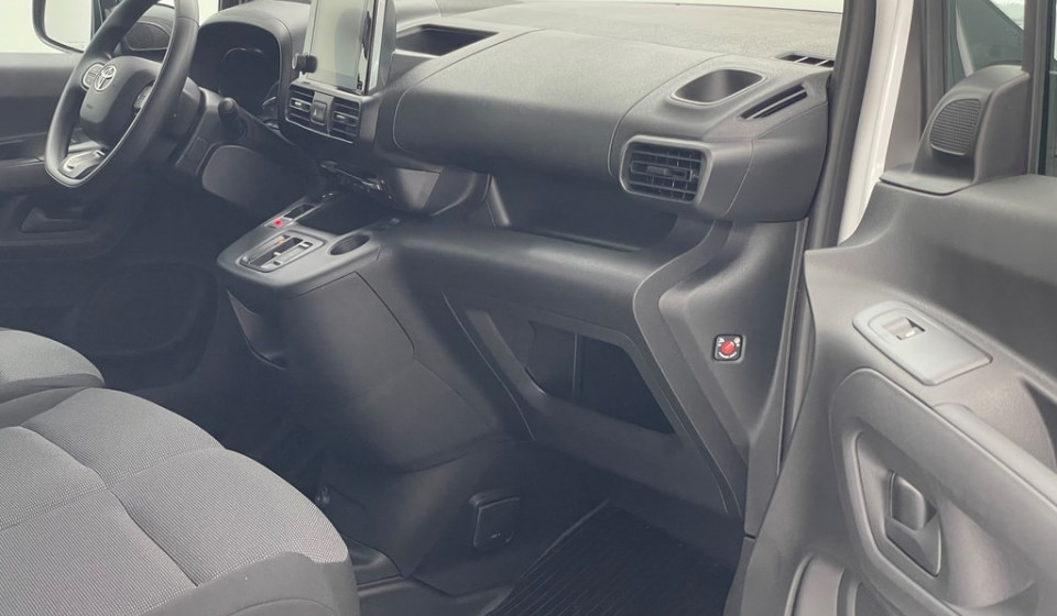 TOYOTA PROACE CITY Van L1 Electric 50kWh Comfort
