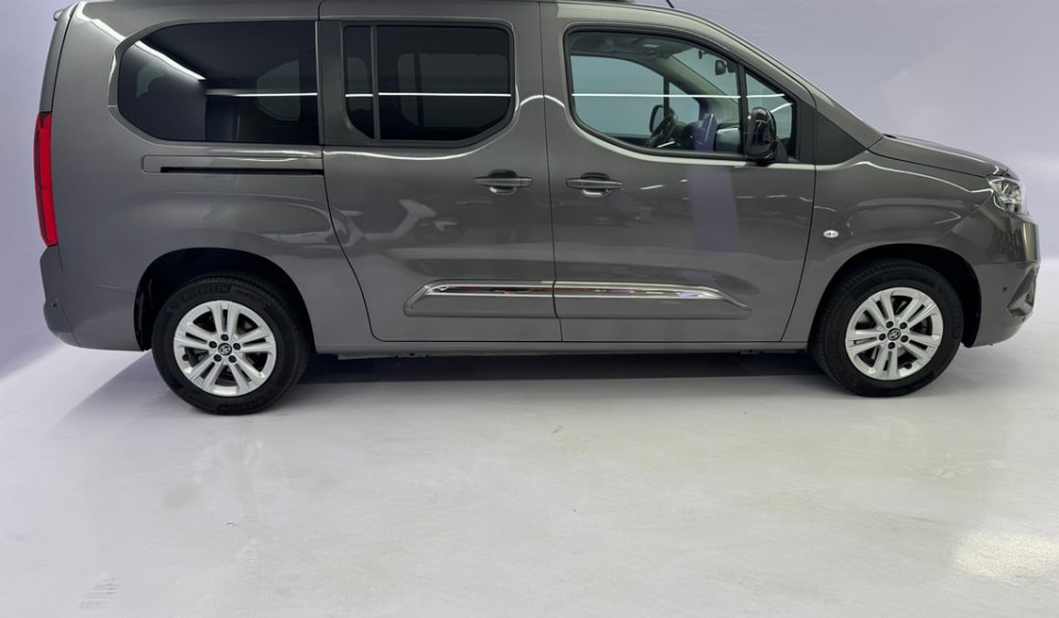 TOYOTA Proace City Verso L2 1.2 T Trend