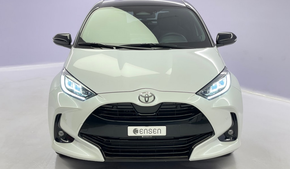 TOYOTA Yaris Hybrid 1.5 Premium