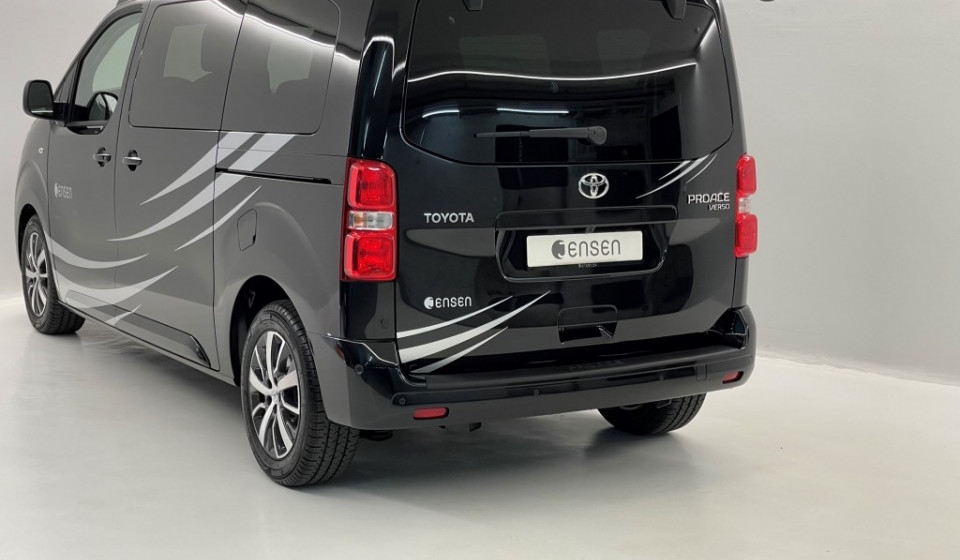 TOYOTA PROACE VERSO Camper light