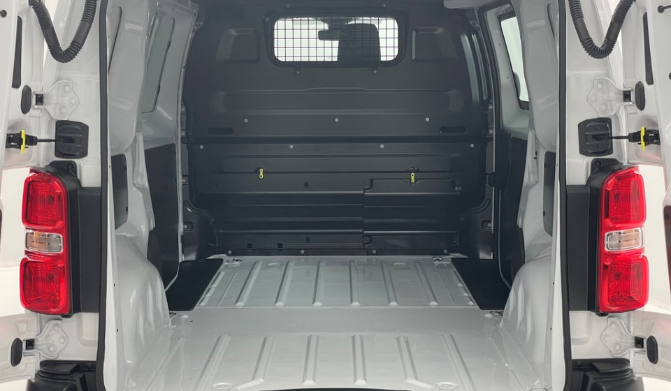 TOYOTA PROACE Van L1 Electric 75kWh Active