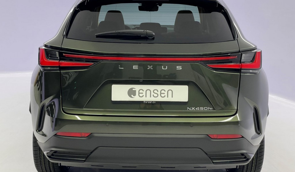 LEXUS NX 450h+ Excellence E-FOUR Plug-in-Hybrid