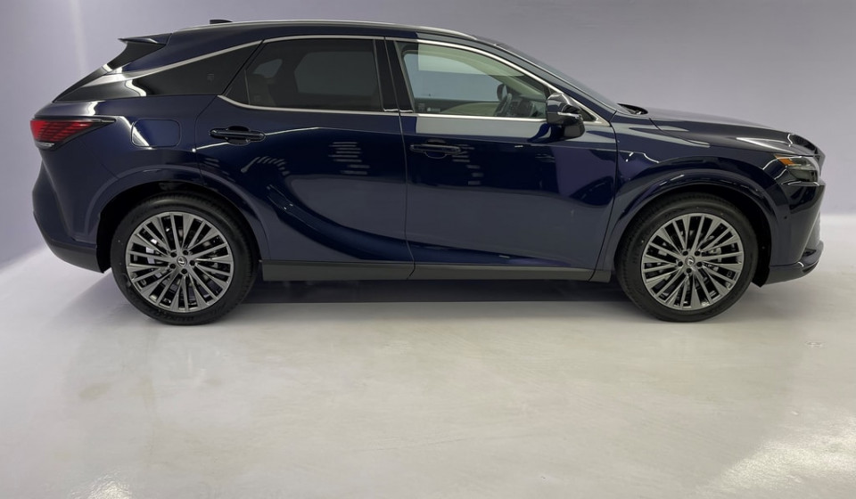 LEXUS RX 450h+ Excellence E-FOUR Plug-in-Hybrid