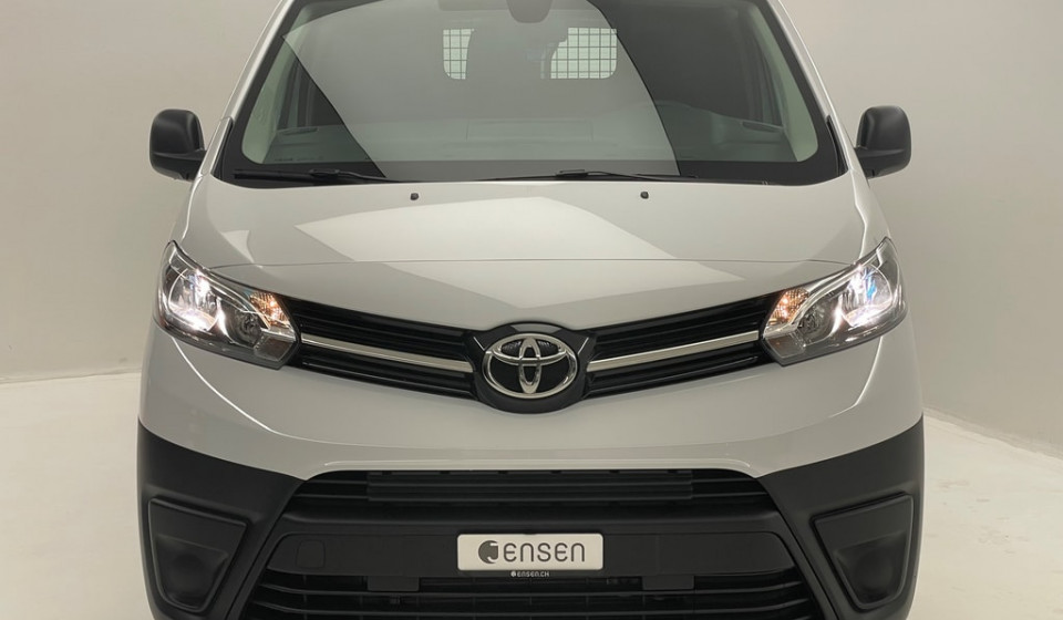 TOYOTA PROACE Van L1 Electric 75kWh Active