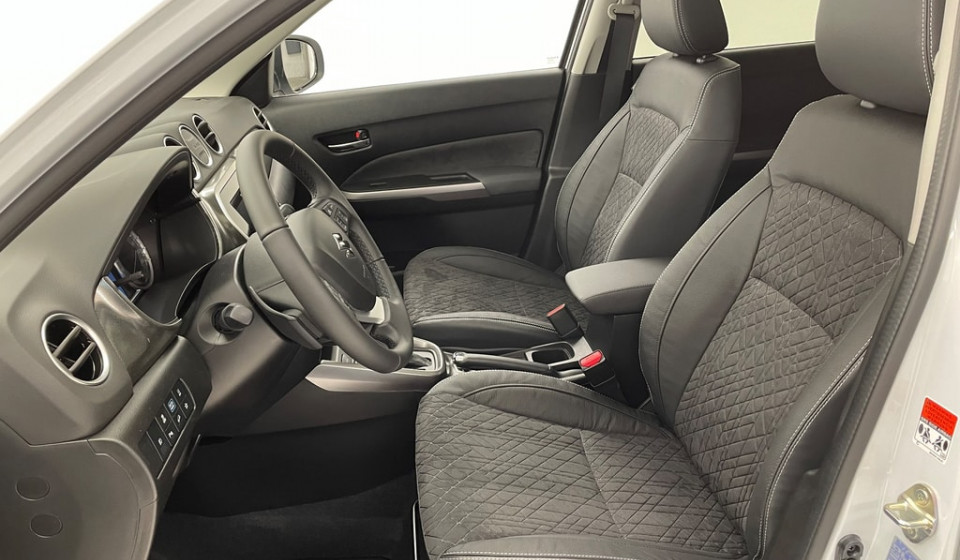 SUZUKI VITARA 1.5 Compact Top Hybrid 4x4