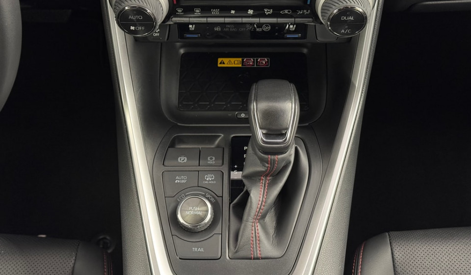 TOYOTA RAV-4 Plug-in Hybrid 2.5 Platinum AWD-i