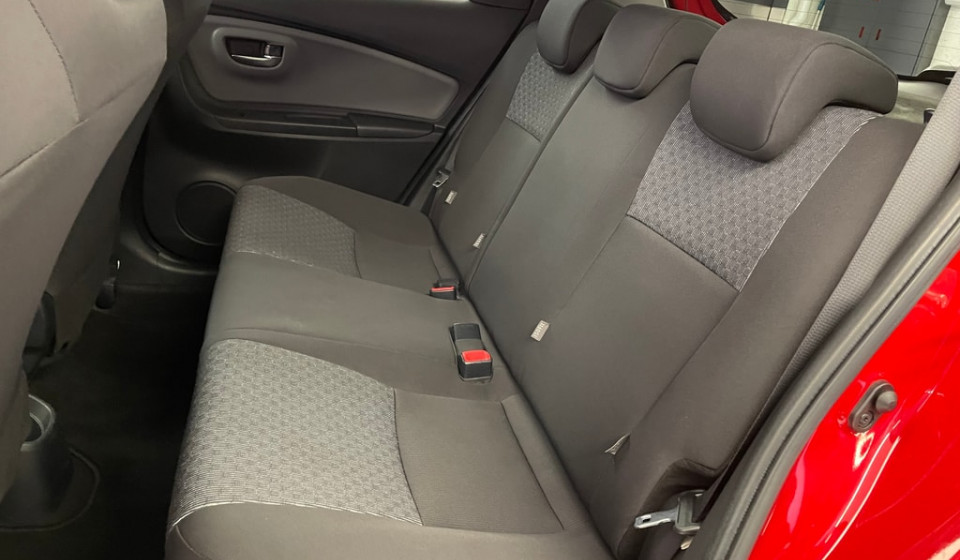 TOYOTA Yaris 1.33 Trend