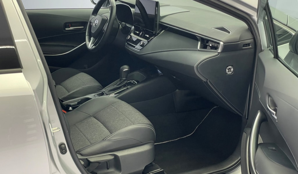 TOYOTA Corolla Hybrid 1.8 Trend
