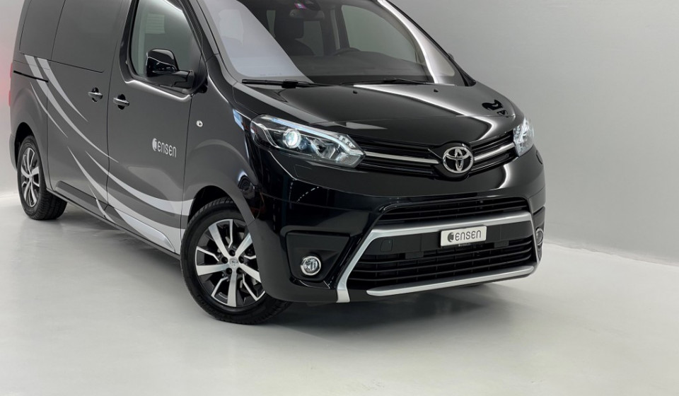 TOYOTA PROACE VERSO Camper light