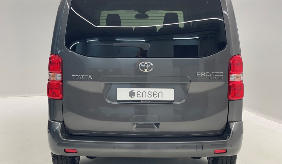 TOYOTA PROACE VERSO L1 2.0 D Trend