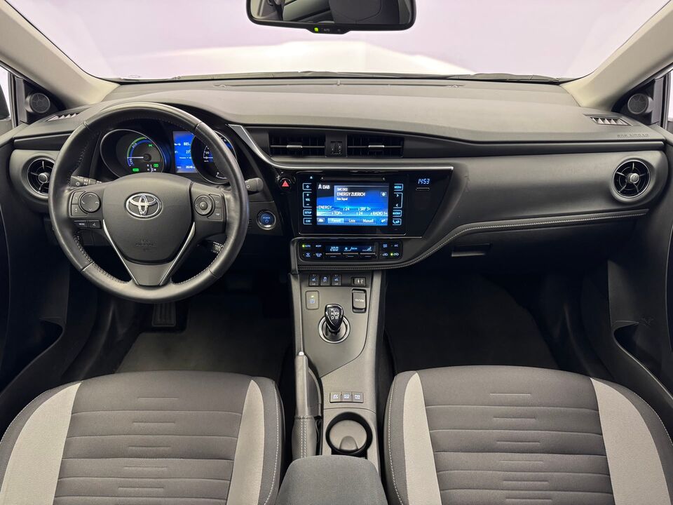 Auris Touring Sports 1.8 HSD Trend