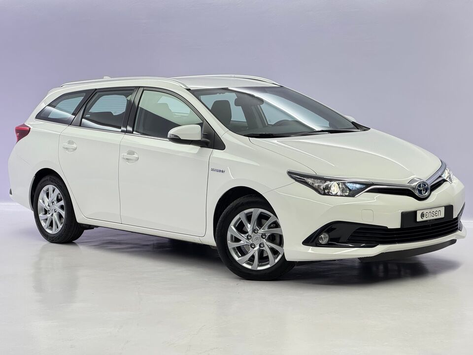 Auris Touring Sports 1.8 HSD Trend
