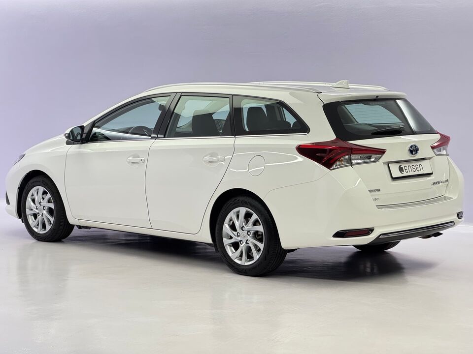 Auris Touring Sports 1.8 HSD Trend