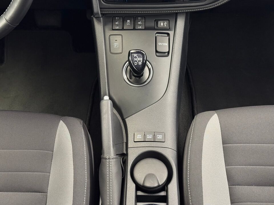 Auris Touring Sports 1.8 HSD Trend