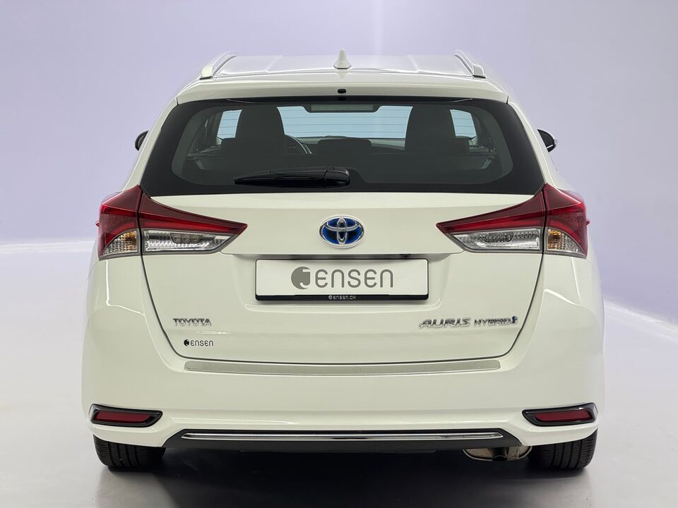Auris Touring Sports 1.8 HSD Trend