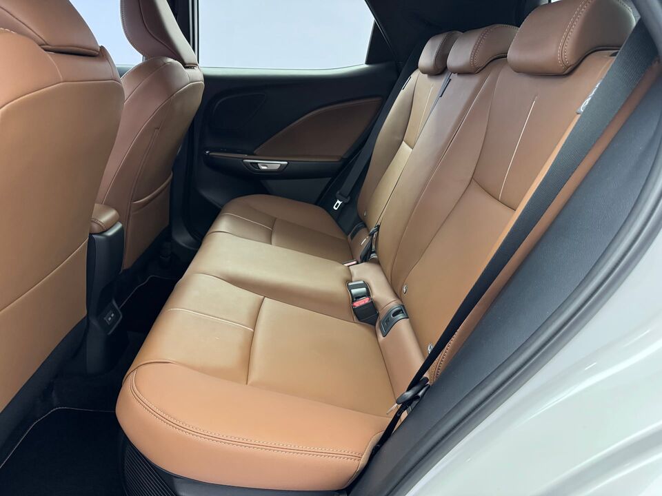 LBX 1.5 Hybrid Relax AWD