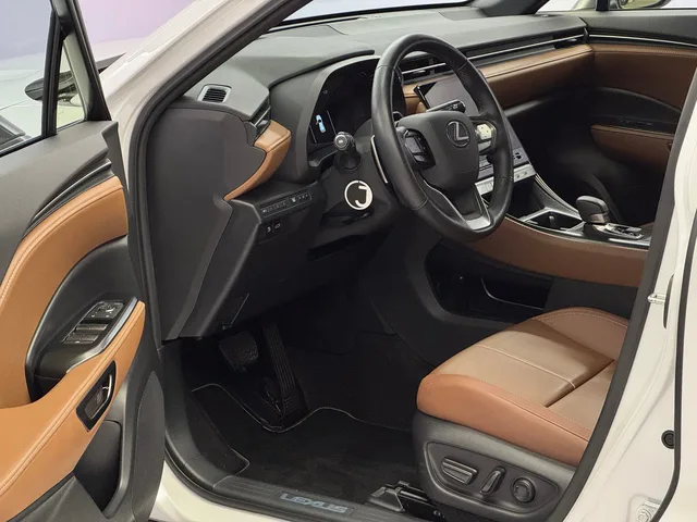 LEXUS LBX 1.5 Hybrid Relax AWD