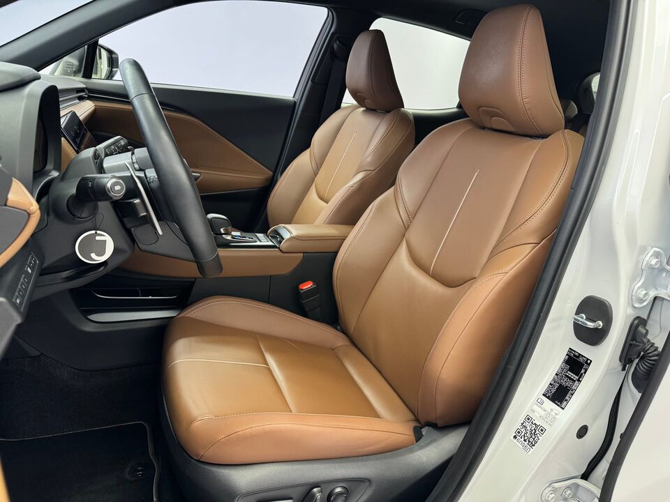 LBX 1.5 Hybrid Relax AWD