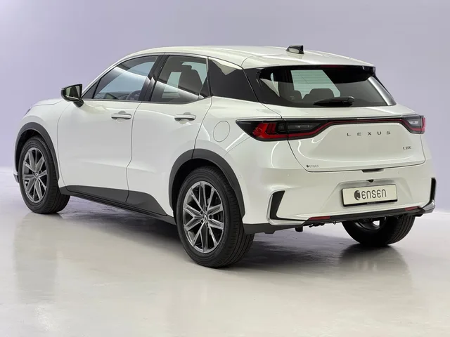 LEXUS LBX 1.5 Hybrid Relax AWD