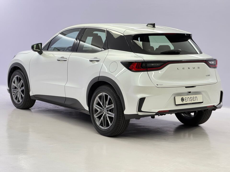 LBX 1.5 Hybrid Relax AWD