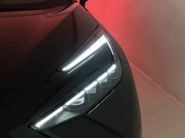 TOYOTA C-HR 2.0 HEV Trend 4x4