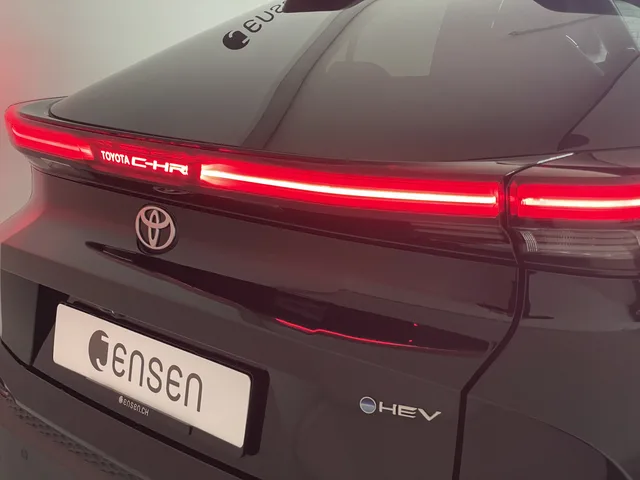 TOYOTA C-HR 2.0 HEV Trend 4x4