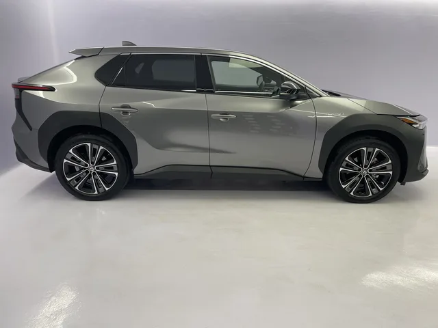 TOYOTA bZ4X Premium AWD
