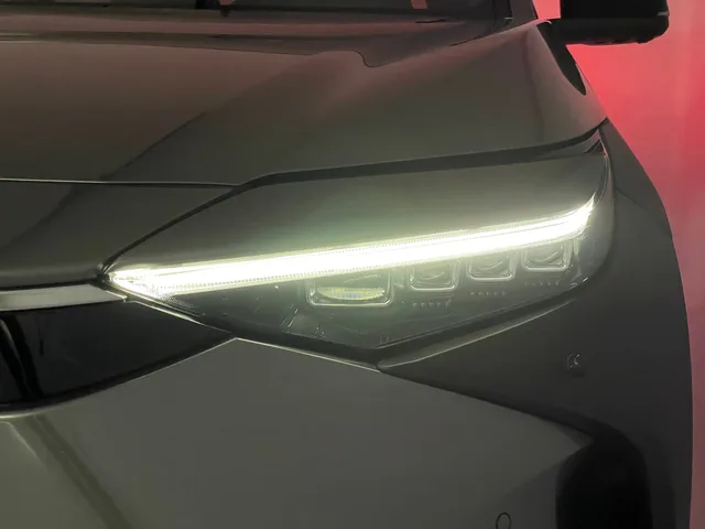 TOYOTA bZ4X Premium AWD