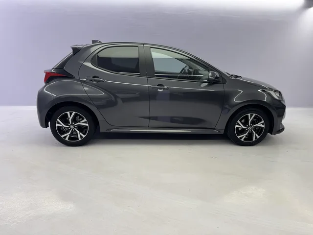 TOYOTA Yaris 1.5 VVT-i HSD Trend