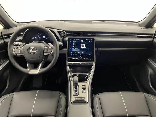 LEXUS LBX 1.5 Hybrid Relax AWD