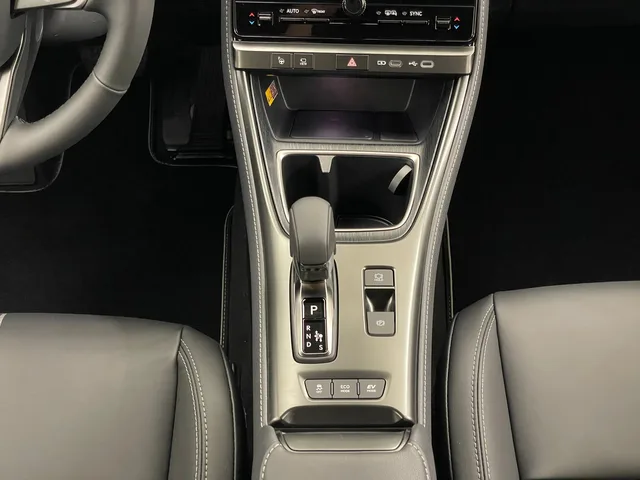LEXUS LBX 1.5 Hybrid Relax AWD