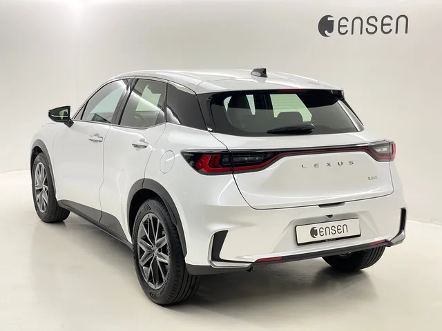 LEXUS LBX 1.5 Hybrid Relax AWD
