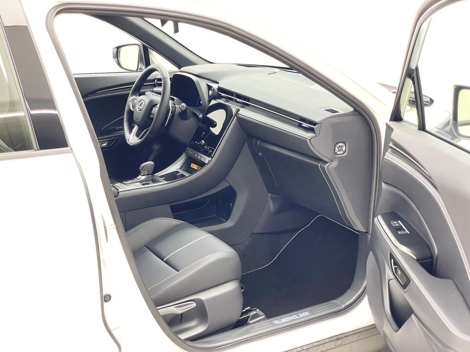 LBX 1.5 Hybrid Relax AWD