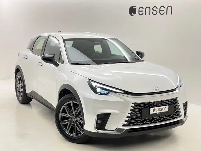 LEXUS LBX 1.5 Hybrid Relax AWD