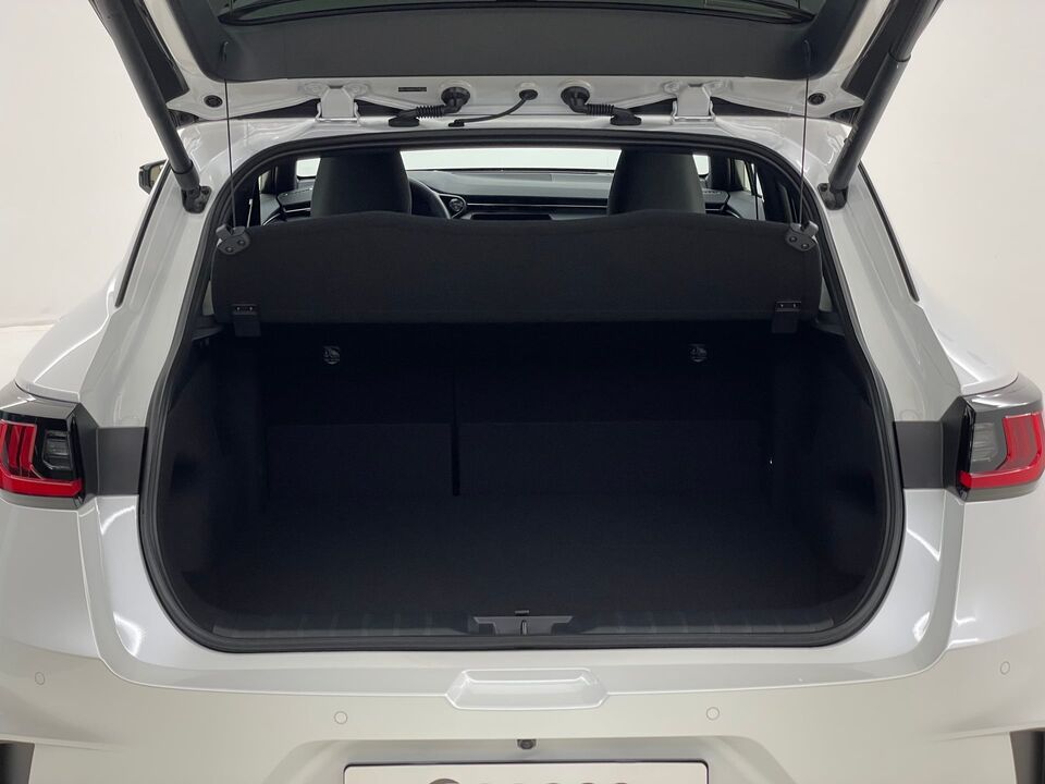 LBX 1.5 Hybrid Relax AWD